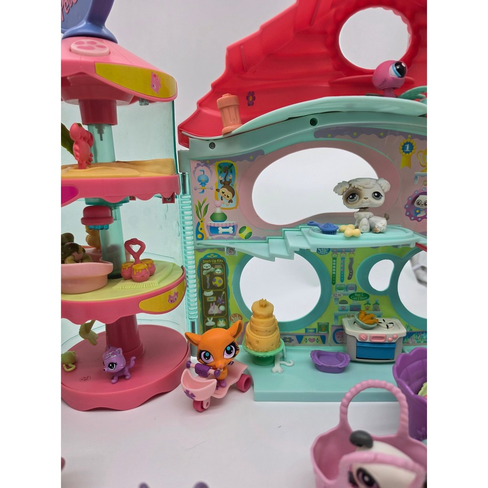 LPS Littlest Biggest Pet Shop House and Lot of accessories and animals
